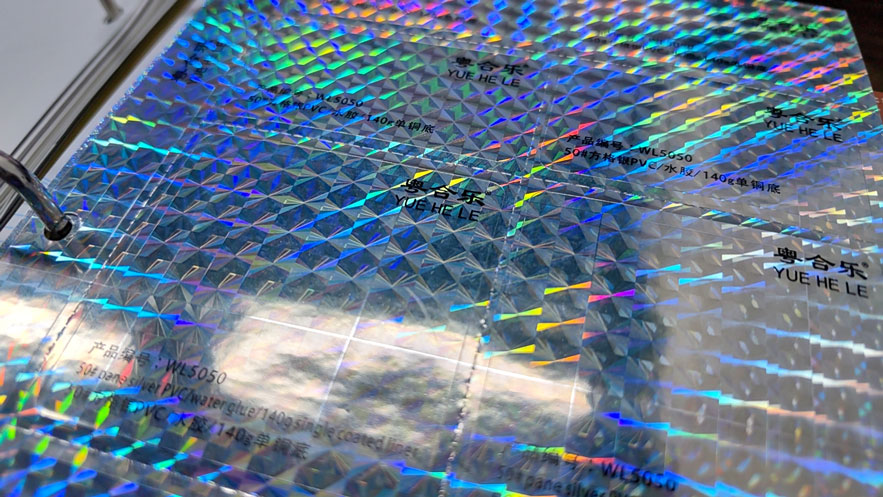 Autocollants holographiques